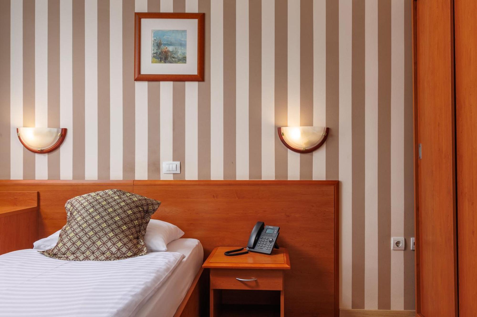 Hotel Neboder Rijeka Zimmer foto